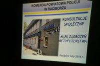 Raciborscy policjanci podczas debaty związanej z utworzeniem map zagrożeń