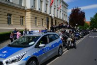 Parada motocykli ulicami Raciborza w związku z rozpoczęciem sezonu motocyklowego. Imprezę zabezpieczała raciborska drogówka