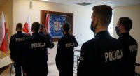 Nowi policjanci podczas uroczystego ślubowania