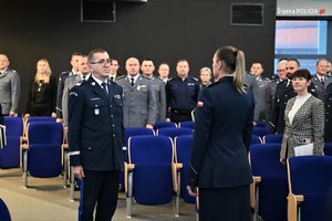 Policjanci na sali odpraw w Katowicach