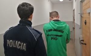 Zatrzymany sprawca naruszenia miru domowego