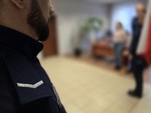 na zdjęciu pagon sierżanta