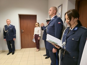 na zdjęciu lektor i dowódca uroczystości