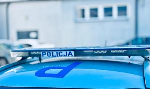 na zdjęciu sygnały policyjne