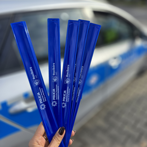 na zdjęciu odblaski