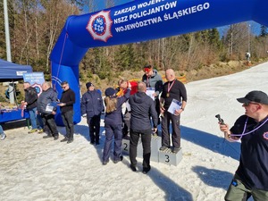 na zdjęciu rozdanie medali